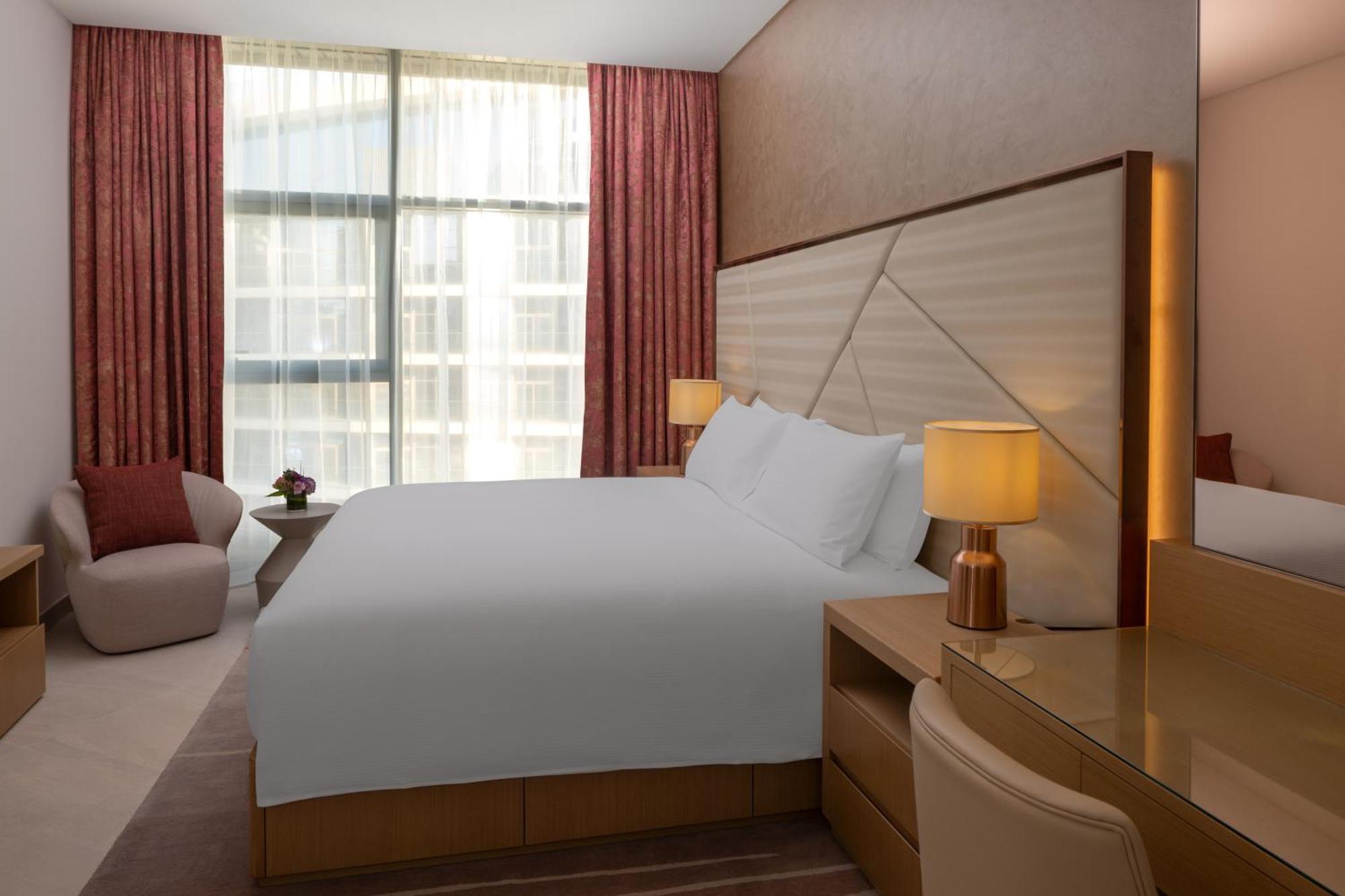 Hilton Dubai Creek Hotel & Residences Exteriör bild