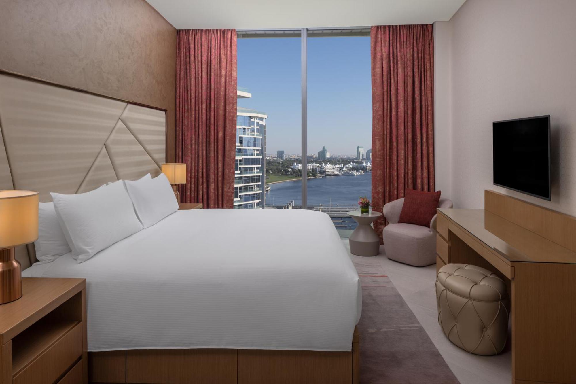 Hilton Dubai Creek Hotel & Residences Exteriör bild